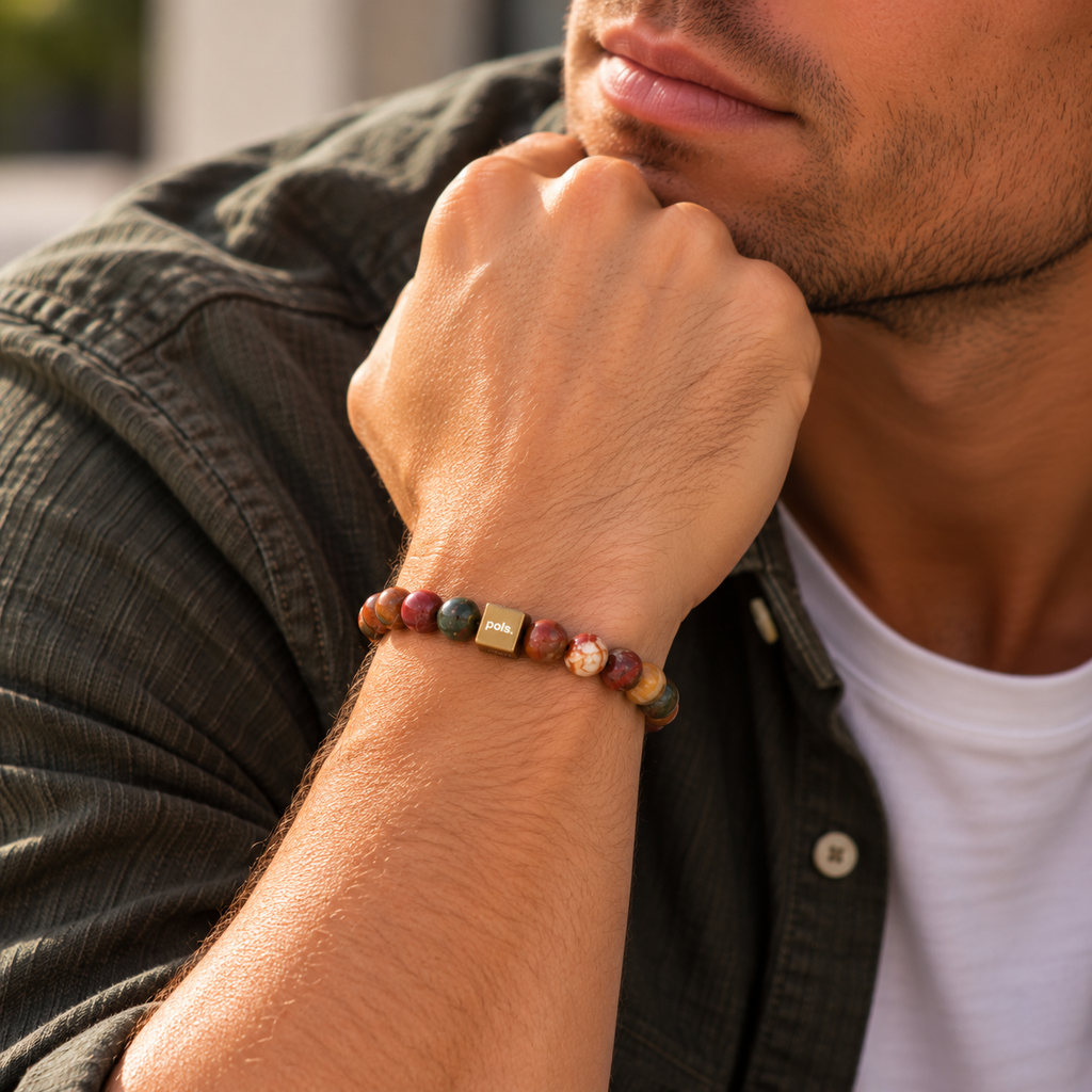 Herenarmband close up van Polychroom Jaspis natuursteen kralen 8mm – Pols Bracelets